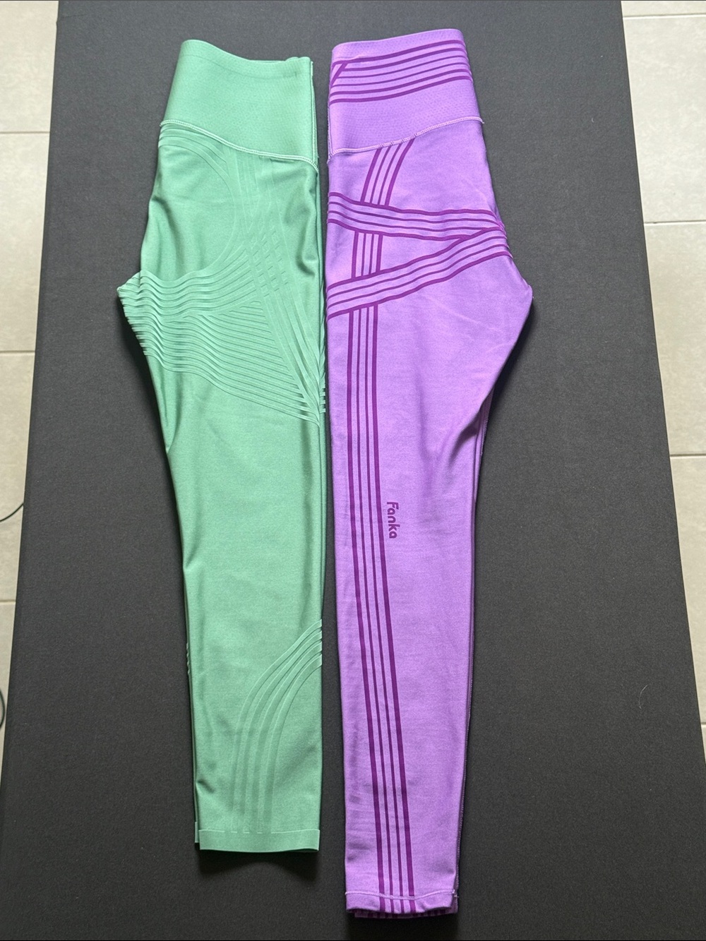 Set of 2 Fanka leggings with built in Resistance Bands, Tummy Control